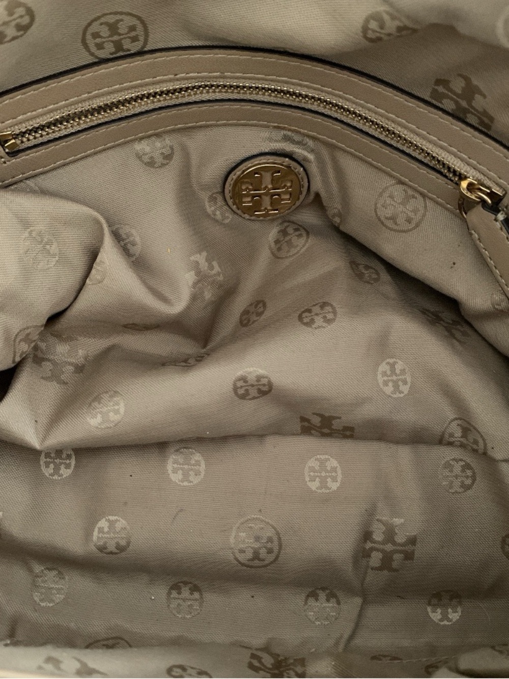 TORY BURCH Priscilla Beige Leather Shoulder Bag - Picture 10 of 10